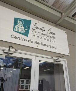 MINISTÉRIO DA SAÚDE ENTREGA ACELERADOR LINEAR EM ANÁPOLIS E AMPLIA ACESSO À RADIOTERAPIA NO SUS