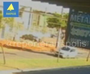 URGENTE | Repórter Anápolis obtém imagens do momento do atropelamento que matou pedestre na Avenida Pedro Ludovico